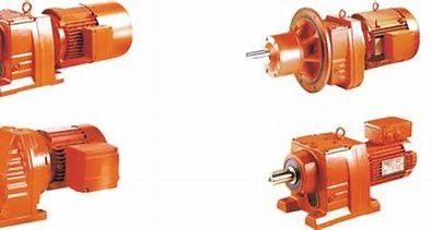 Seria RF Helical Gear Reduktor z kołnierzem montowany poziomo 0,37 kW